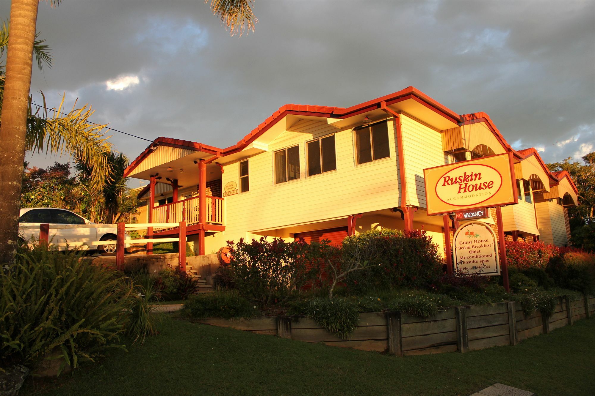 Ruskin House Byron Bay Exteriör bild